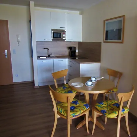 Apartamento Yachthafenresidenz-wohnung-5204-813 *